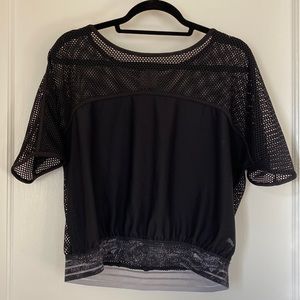 Puma mesh top